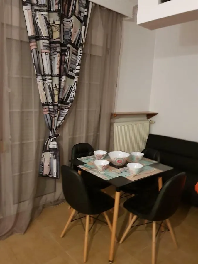 Deluxe Lilian Apartment Nea Kallikrateia